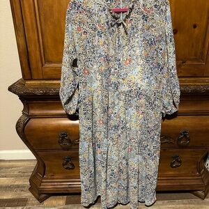 Black Tape Floral Long-Sleeve Dress